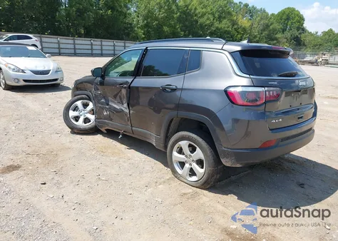 2020 Jeep Compass Latitude 4X4 from USA, damaged, VIN 3C4NJDBB7LT100712